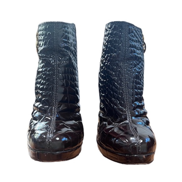 Tory Burch Virginia Patent Leather Croc Booties size 9 chocolate brown - Picture 5 of 12
